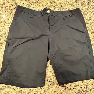Jack‎ Wolfskin Women’s Dark Gray Women's Bermudas